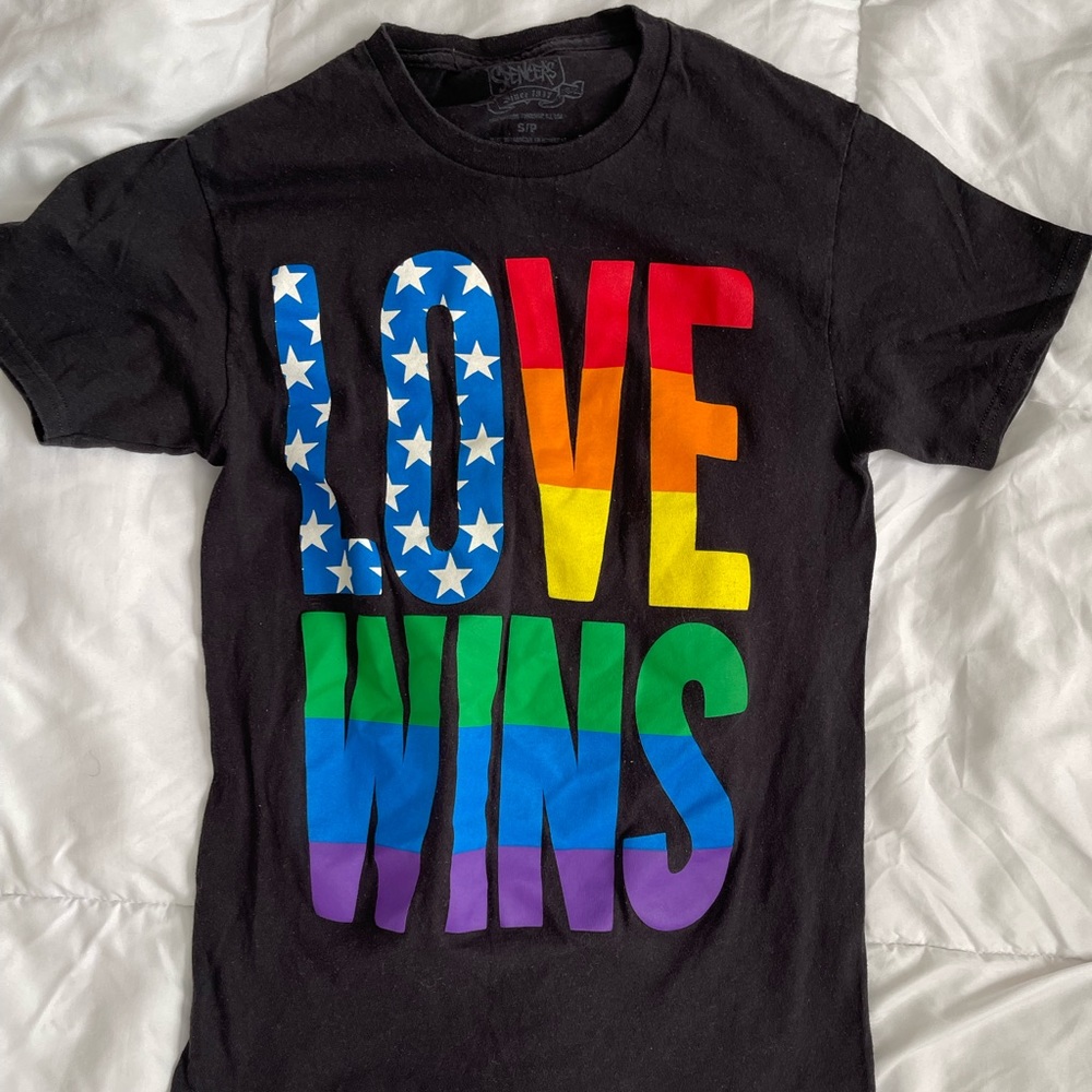 Love wins pride t-shirt